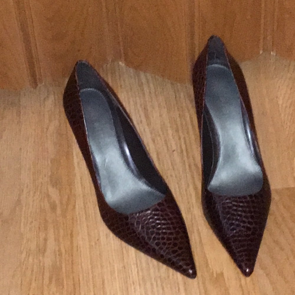 Nine West Heel